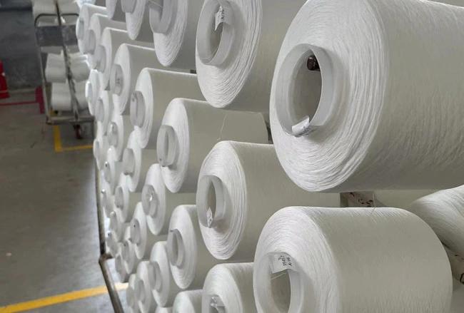 spun-polyester-thread-wholesale-78.jpg